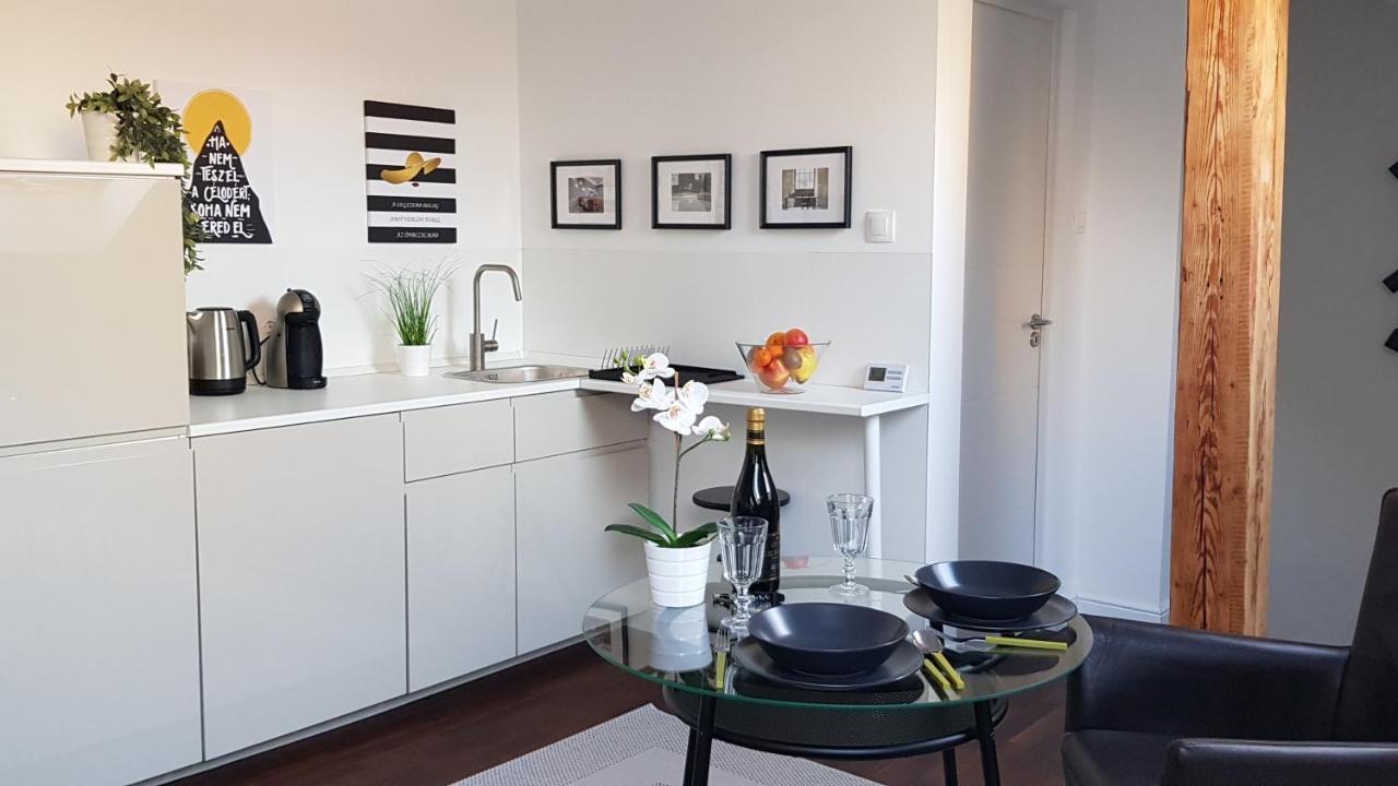 Boutique Ii. Apartment Eger Ngoại thất bức ảnh